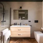 Station - Exclusive 2 Bedrooms Milánó