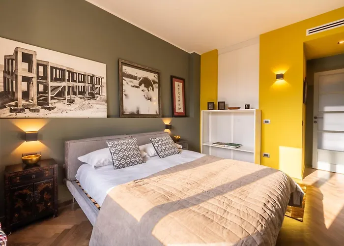 Station - Exclusive 2 Bedrooms Lejlighed *