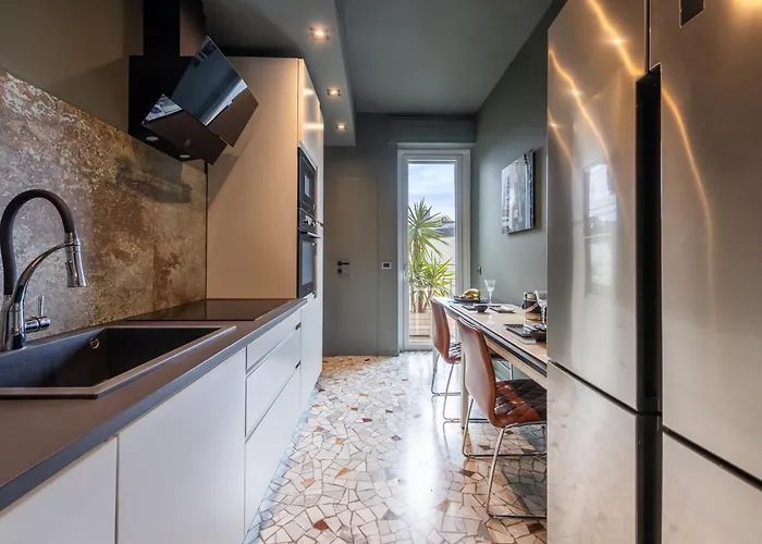 Station - Exclusive 2 Bedrooms Milano