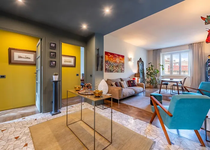 Station - Exclusive 2 Bedrooms * Milano