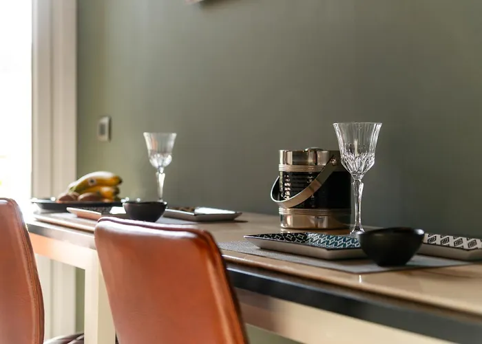 Station - Exclusive 2 Bedrooms * Milano